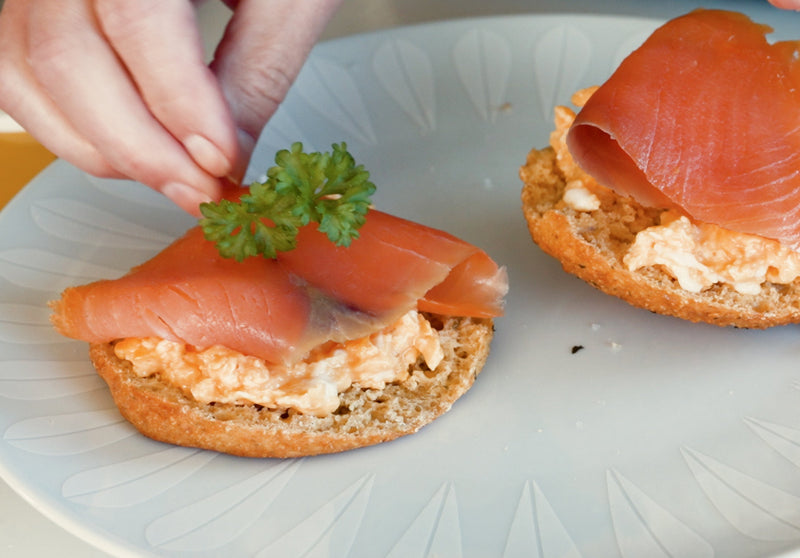 Scrambled Eggs with Truffle Seaweed Salt - Lofoten Seaweed